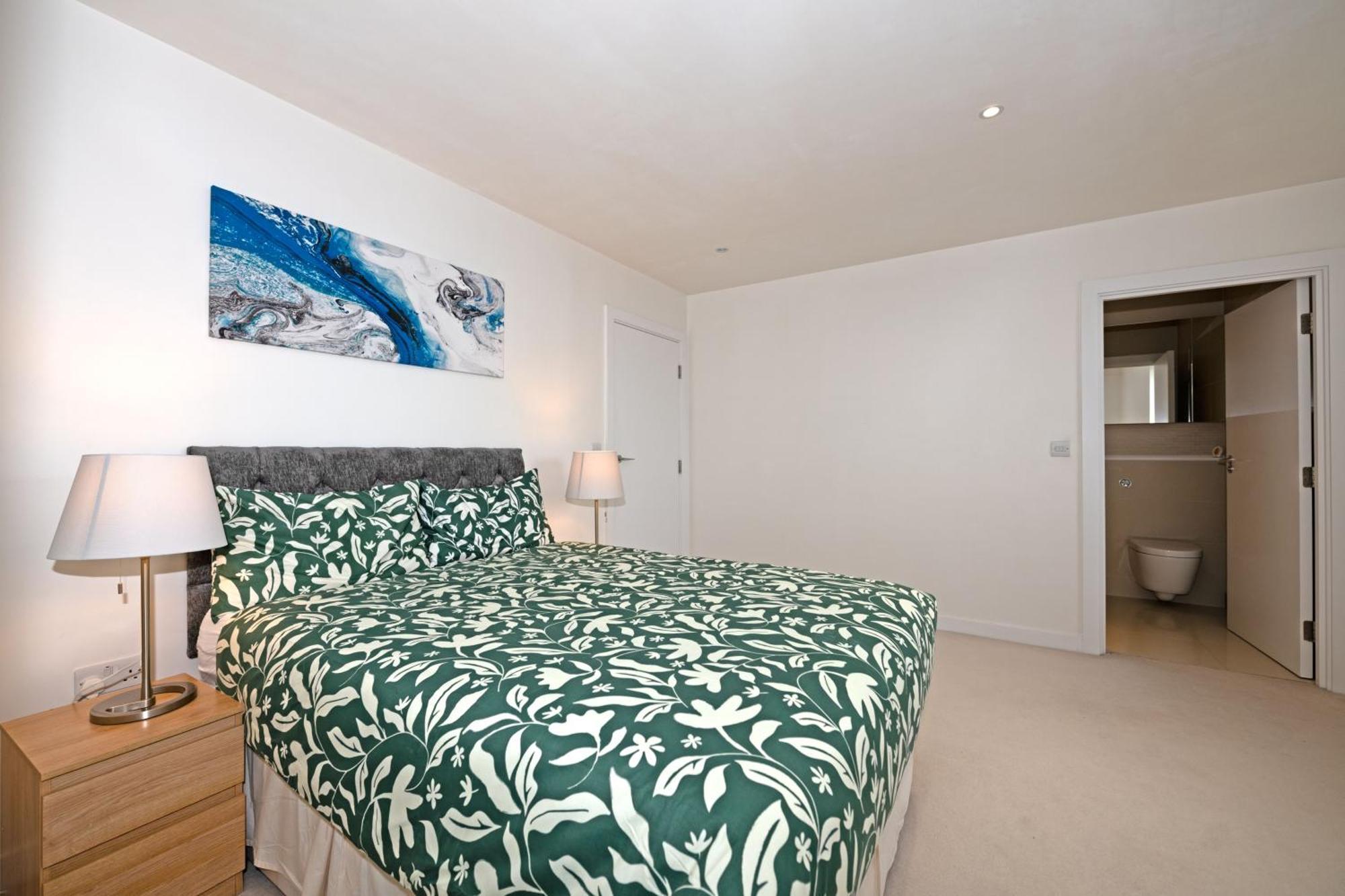 Grand Kew Gardens Appartement Londen